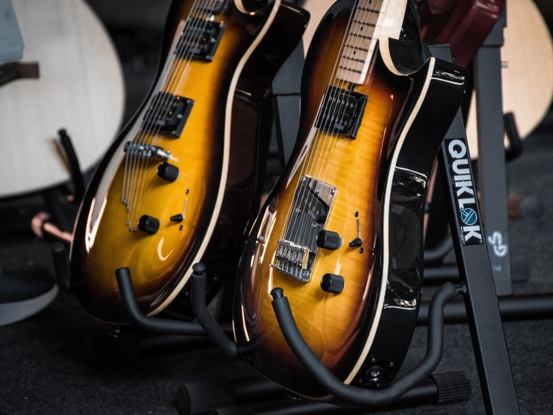 corsi di chitarra e basso